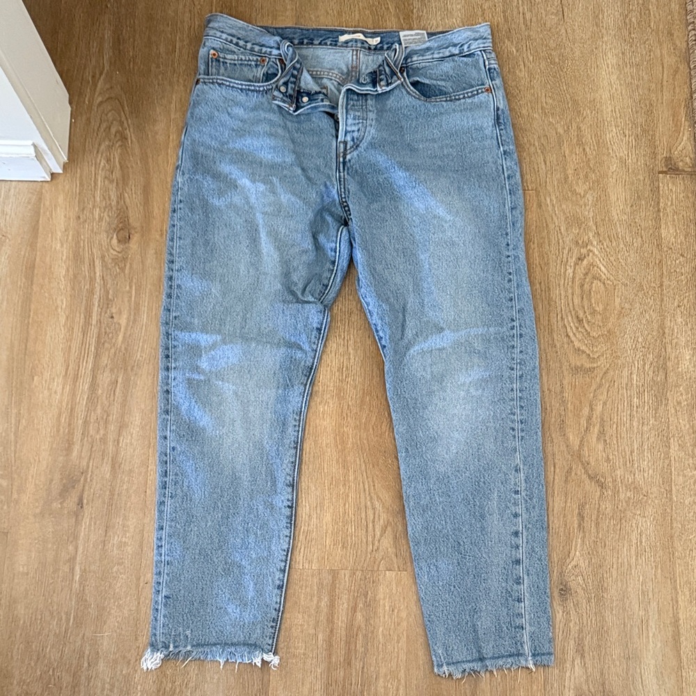 Levi's Women's Light Blue Jeans